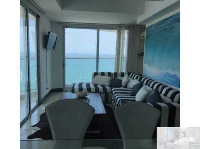 APARTAMENTO PARA LA VENTA, FRENTE AL MAR