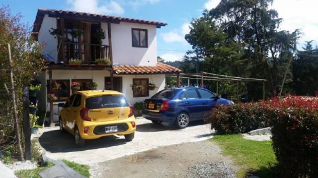 VENDO CASA COMODA BONITA EN SANTA HELENA