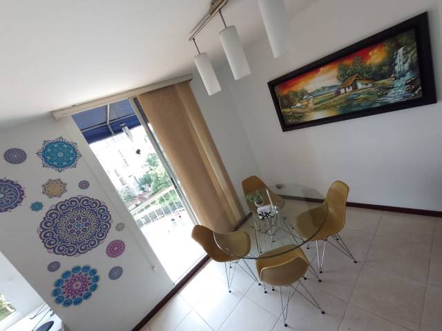 Apartamento Duplex en Conjunto Residencial Gualanday Plaza