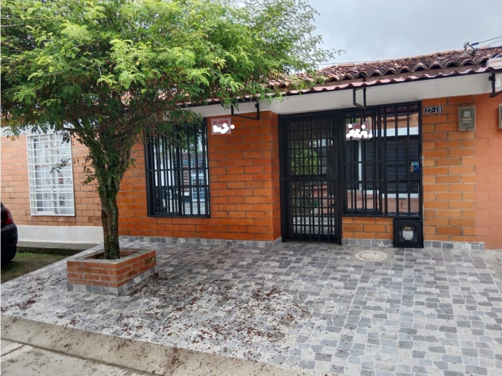 Casa en Venta Cartago B/ Portal Torre La Vega