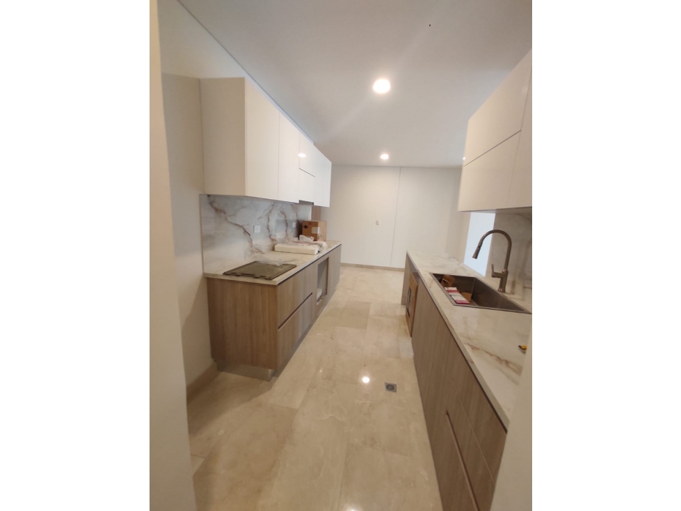 Apartamento en Altos del Limón 104m2