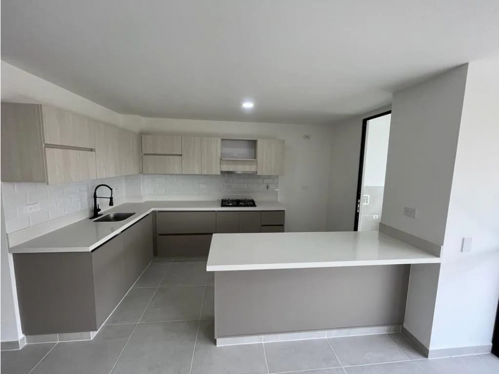 Apartamento en Arriendo en Medellin Sector Poblado