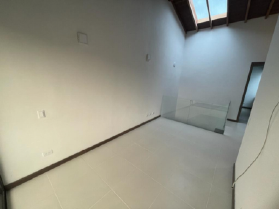 CASA PARA ARRIENDO Y VENTA EN LA CEJA