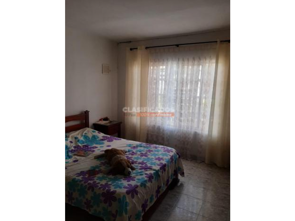 SE VENDE CASA AL SUR DE CALI CIUDAD MODELO. A