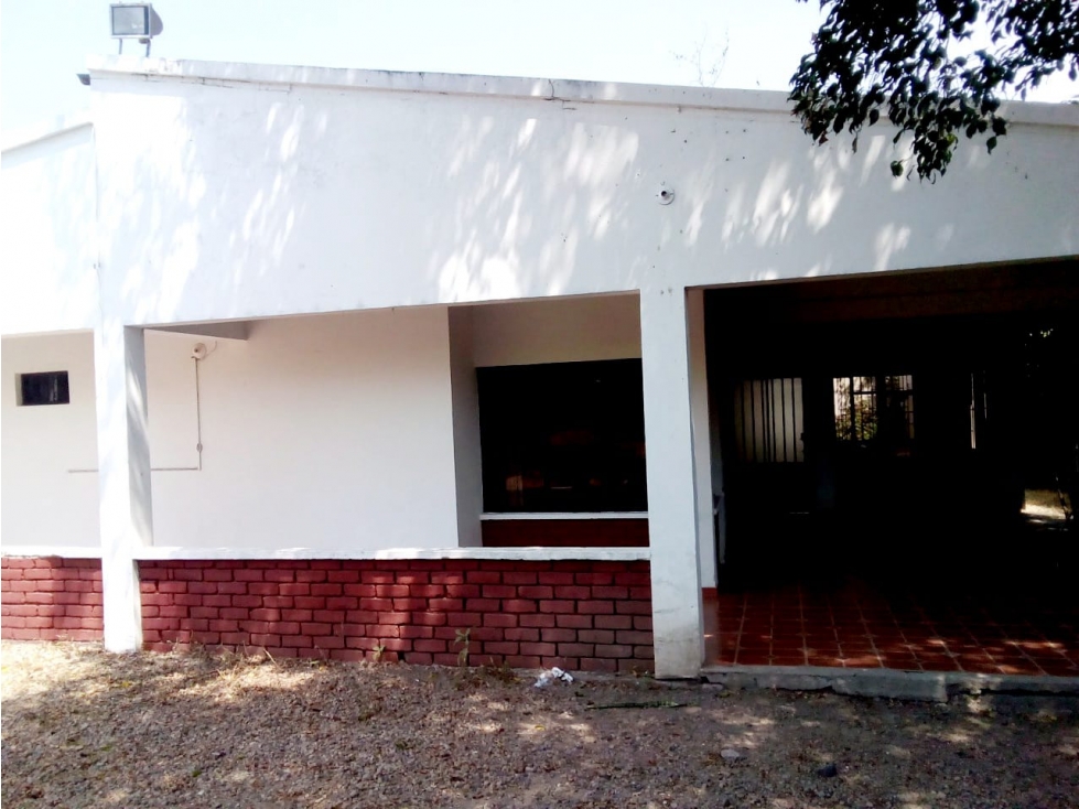 SE VENDE CASA CAMPESTRE YOPAL