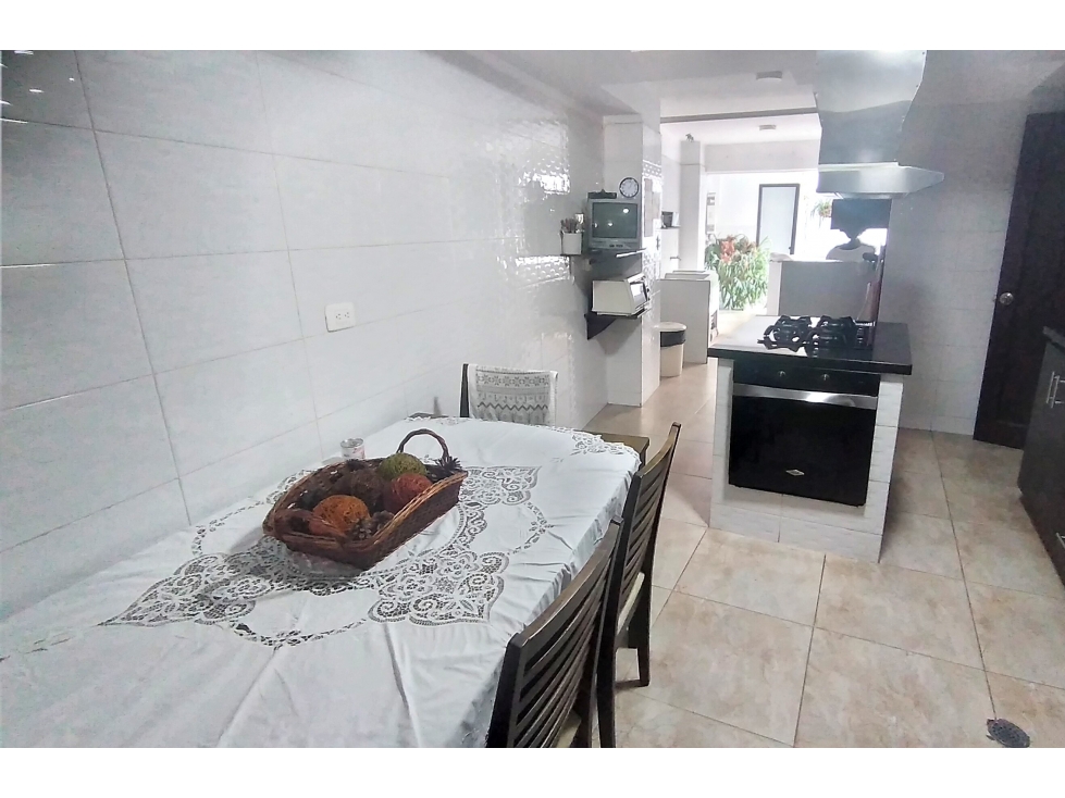 Apartamento en venta en santa barbara super amplio y remodelado