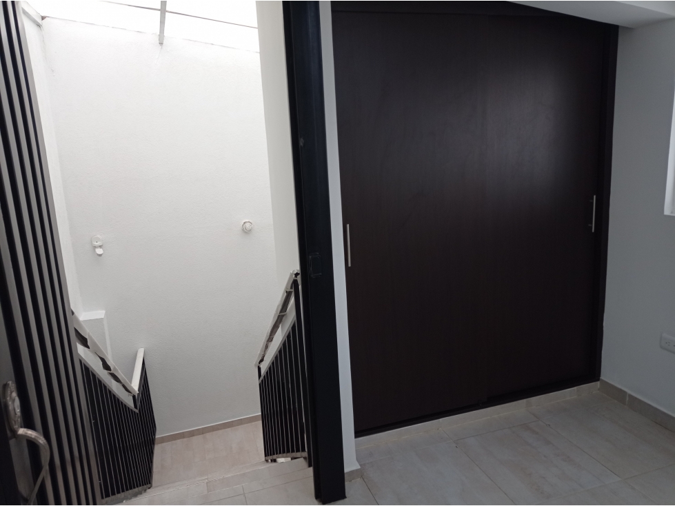 Arriendo Aparta-Estudio Miraflores Sur Cali