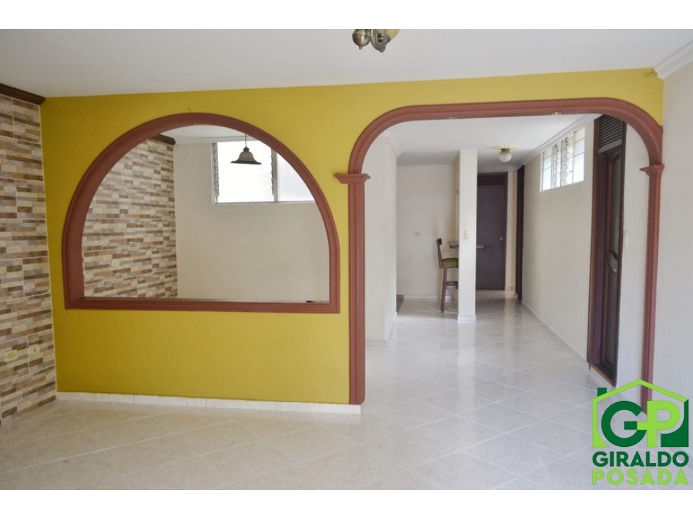 VENDO APARTAMENTO  EN GUAYABAL - SANTA FE