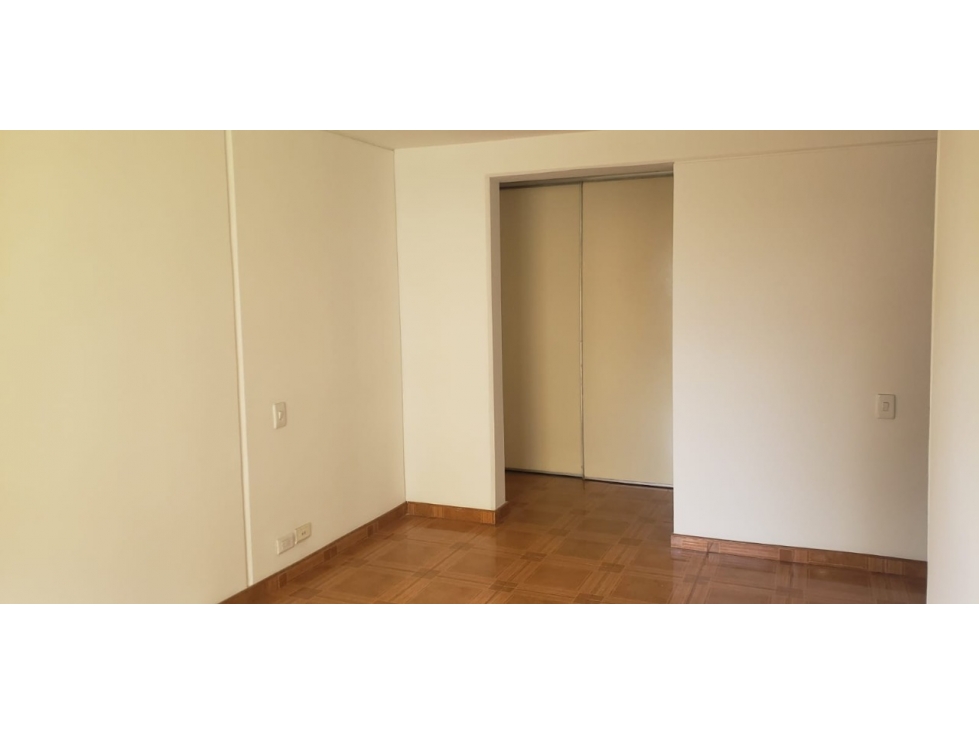 VENTA APARTAMENTO HAYUELOS FONTIBÓN