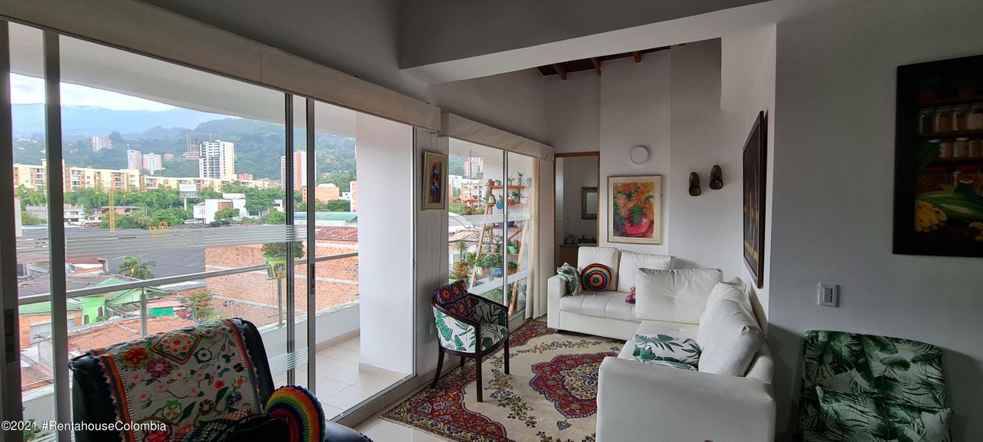 Apartamento en  Primavera(Envigado) COD: 22-644