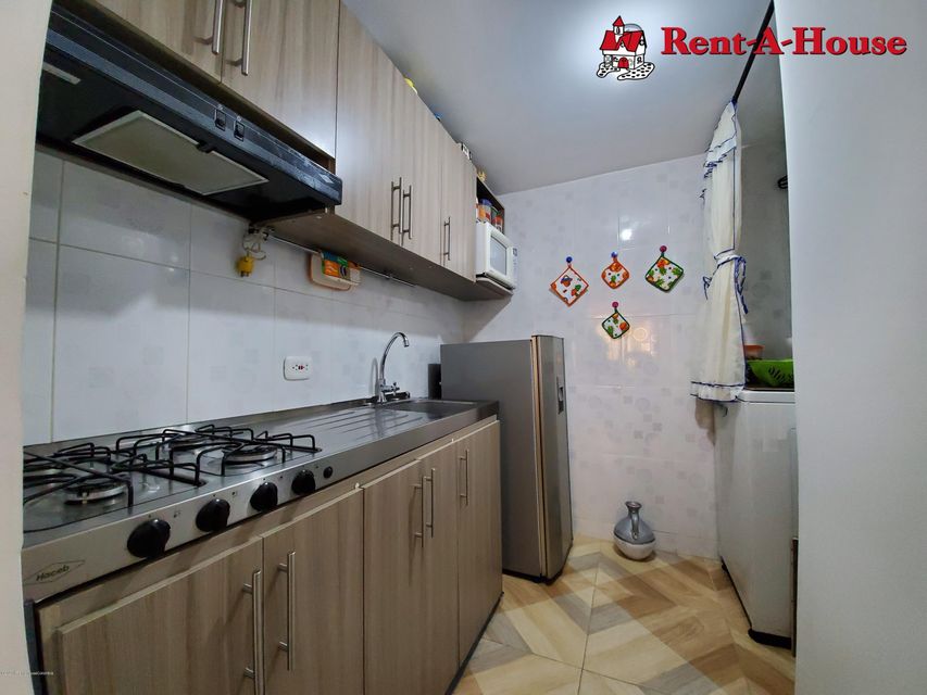 Apartamento en  Pinos de Lombardia COD: 22-643