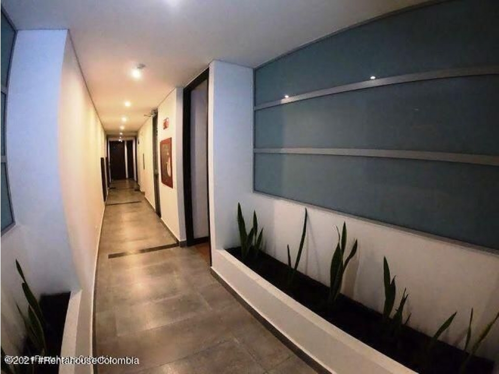 Apartamento en  Cedritos(Bogota) RAH CO: 23-5