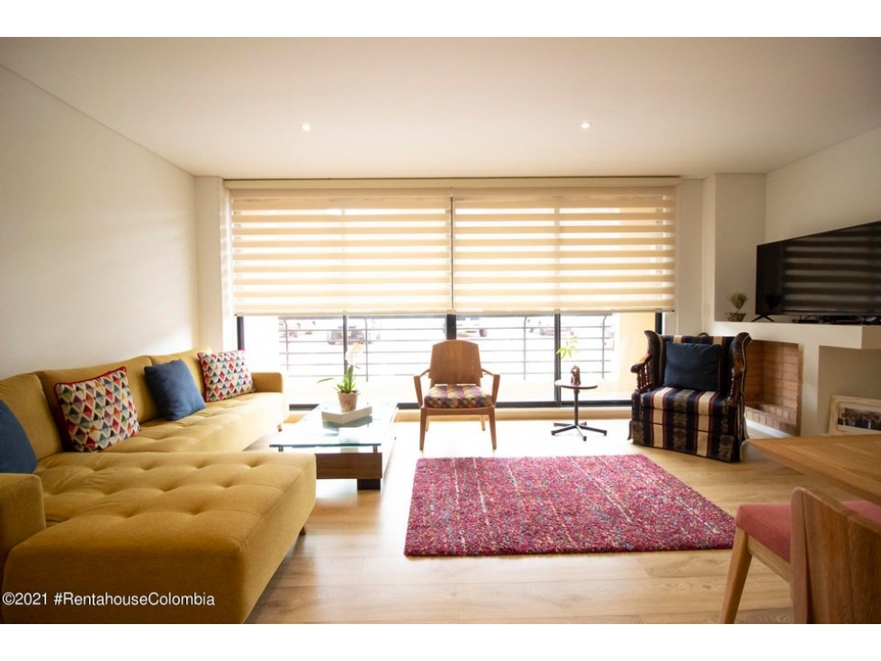 Apartamento en  Chia RAH CO: 23-17