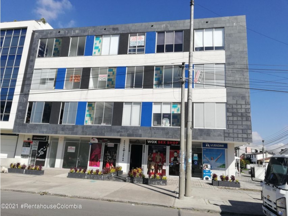 Vendo Comercial en  San Nicolas(Bogota) C.C 22-1632