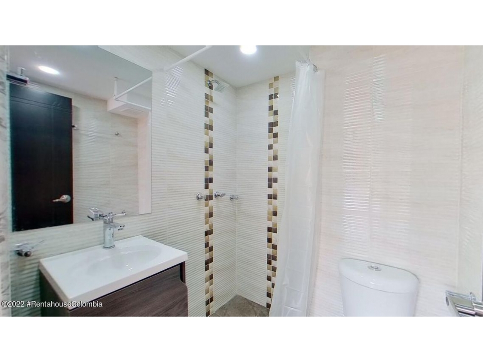 Apartamento en  Villas del Progreso RAH CO: 23-343