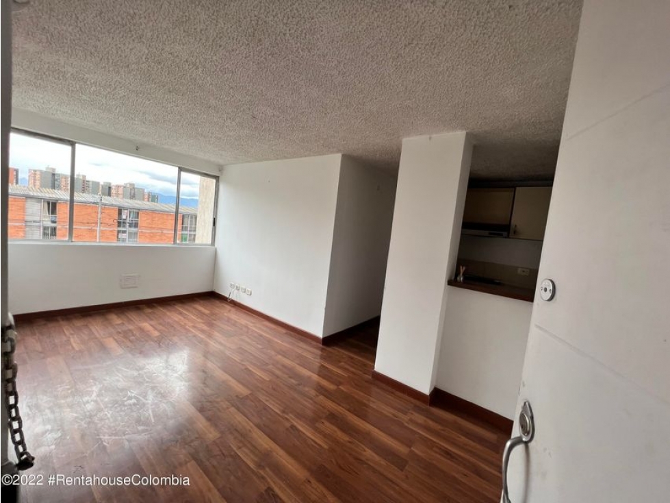 Apartamento en  Gran Granada RAH CO: 23-499