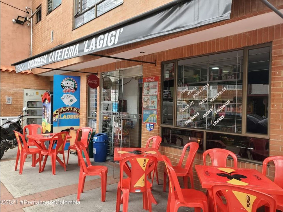 Comercial en  Prado Veraniego RAH CO: 23-1274