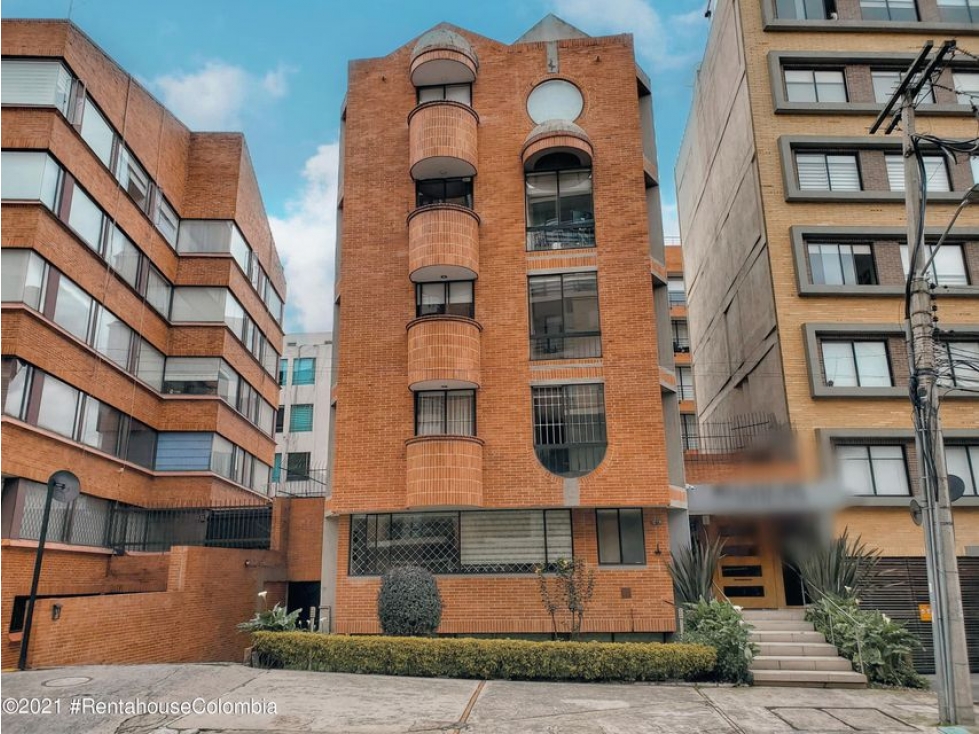 Vendo Apartamento en  Bella Suiza C.O 23-1342