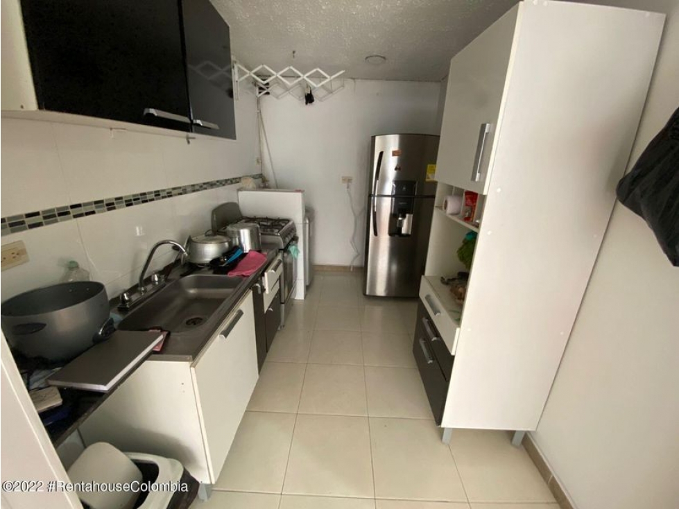 Vendo Apartamento en  Marly(Bogota)S.G. 23-1603