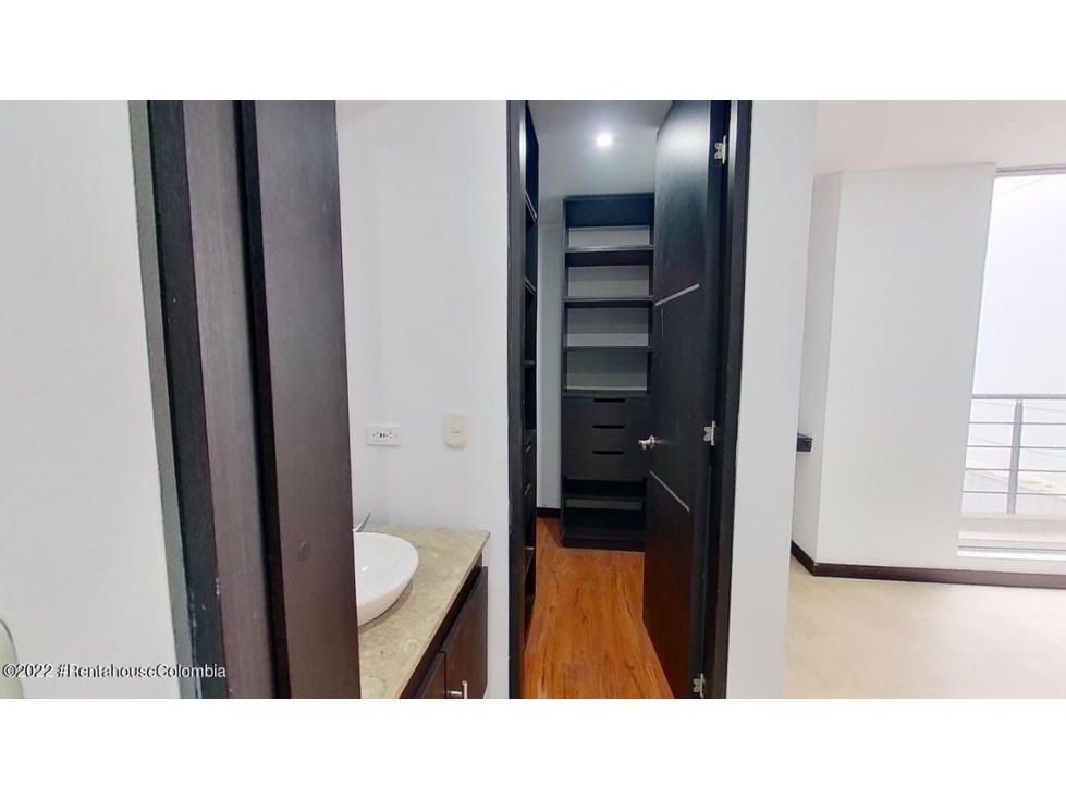 Apartamento en  Belalcazar(Bogota) RAH CO: 22-3113