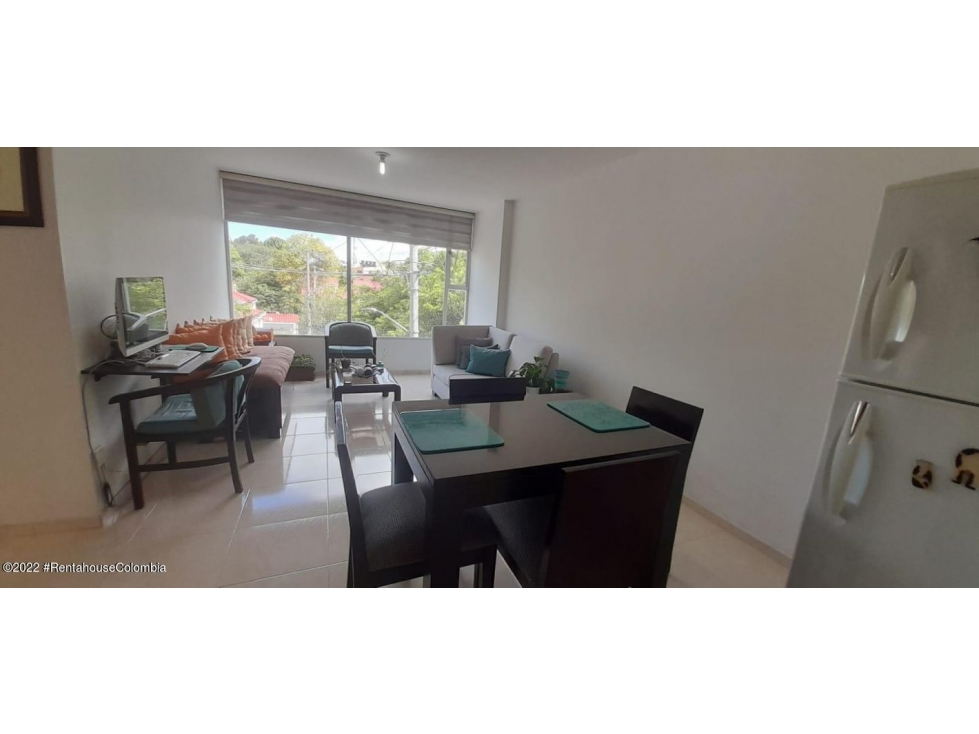 Apartamento en  Caobos Salazar RAH CO: 23-554