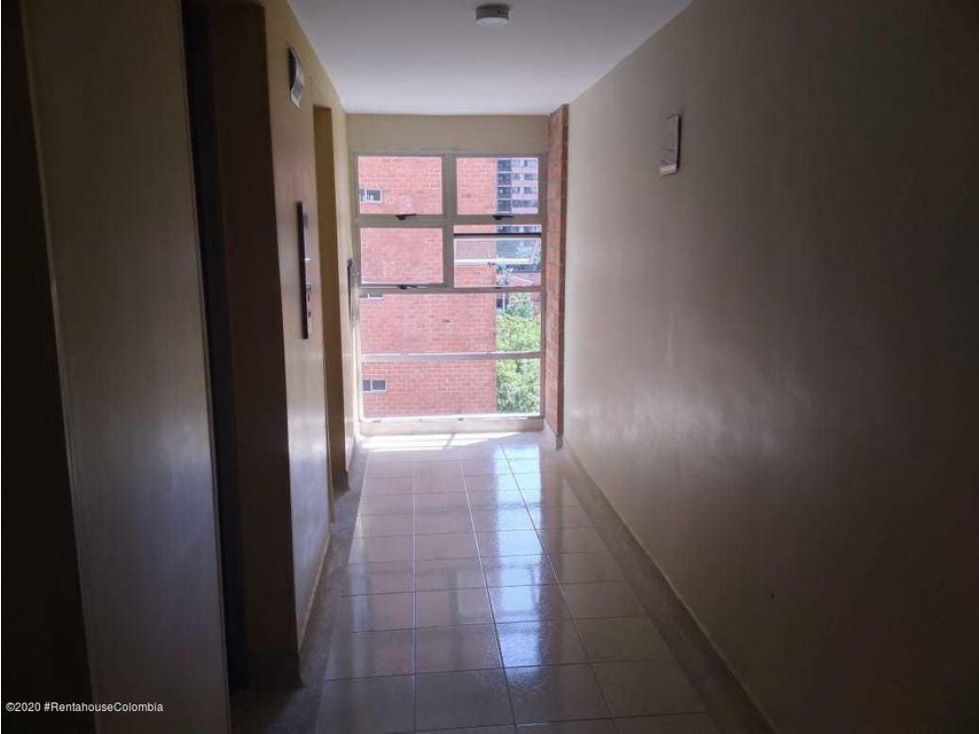 Apartamento en  Medellin RAH CO: 23-641