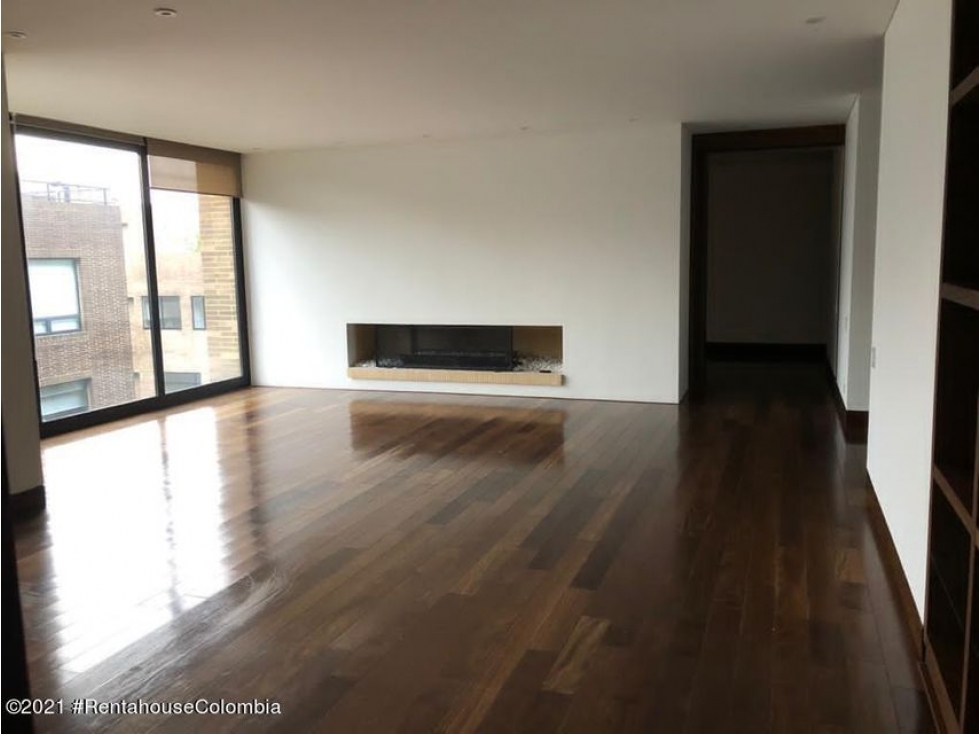 Apartamento en  El Retiro(Bogota) RAH CO: 23-854