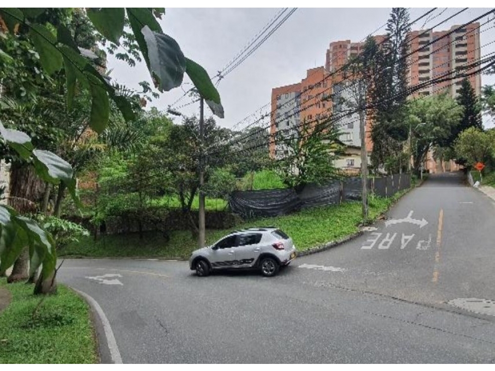 LOTE EN VENTA EN EL POBLADO EL DIAMANTE