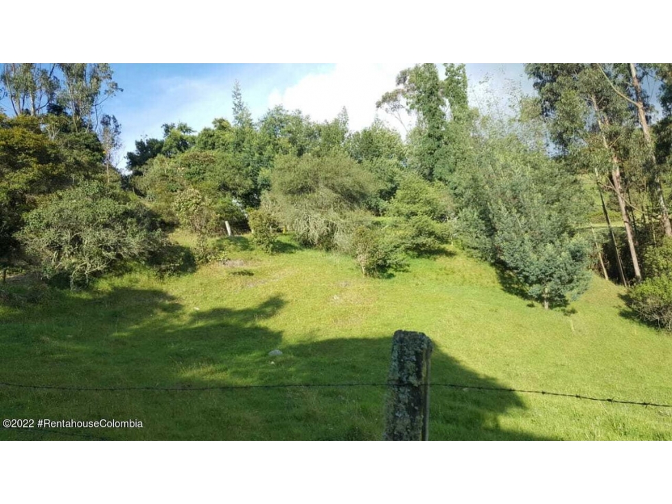 Lote en  Vereda Marquez(La Calera) RAH CO: 24-108