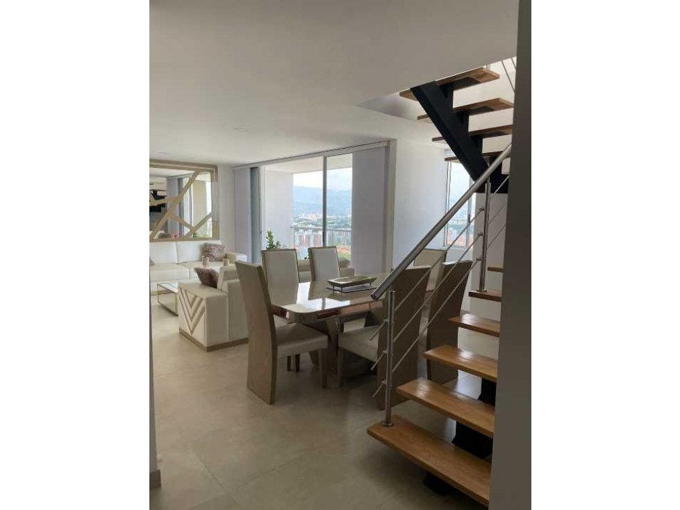 SE VENDE HERMOSO  PENTHOUSE  EN VALLE DEL LILI C-DC W: 6757293