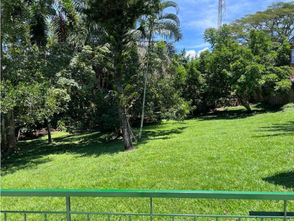 Casa campestre para la venta en Viterbo Caldas con zona verde