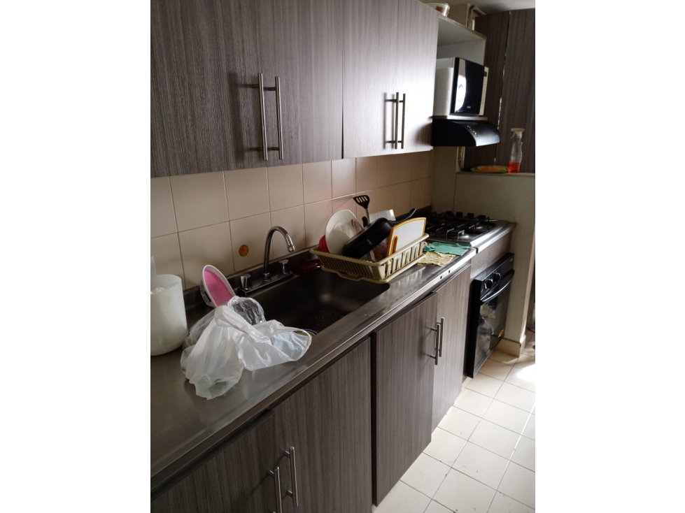 VENDO APARTAMENTO ALMERIA