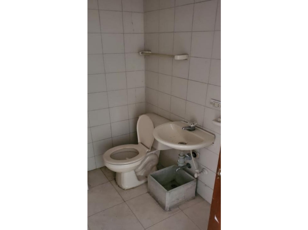 VENDO LOCAL COMERCIAL EN ENVIGADO - SAN MARCOS