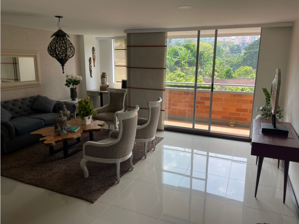 Apartamento en venta de 114 m2, en La Inmaculada, Envigado