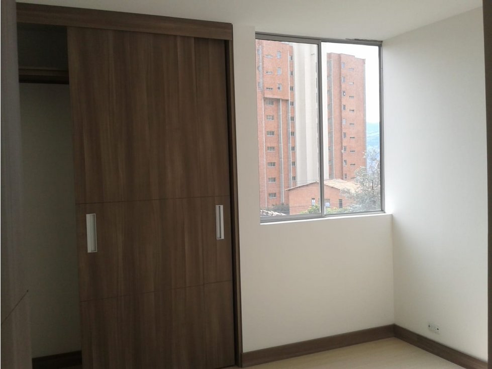 APARTAMENTO LOMA ESMERALDAL AMPLIO Y MODERNO