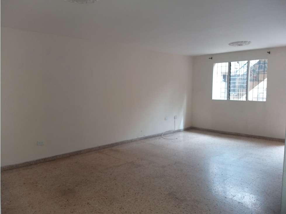 VENDO CASA EN MEDELLIN - CAMPO AMOR