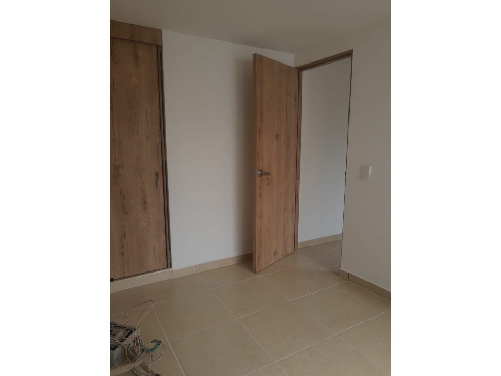 Vendo apartamento nuevo, tercer piso, Las Margaritas, Itagui