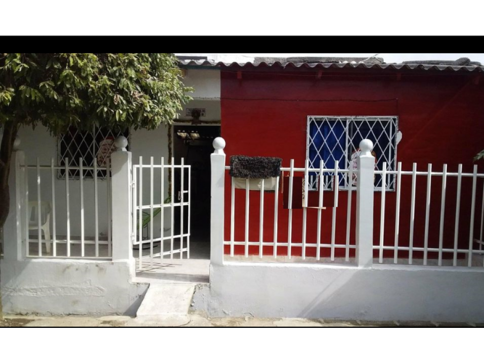 SE VENDE CASA EN LA CANDELARIA MONTERIA