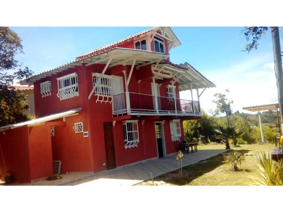 HERMOSA FINCA EN VENTA EL PEÑOL CON LINDA VISTA