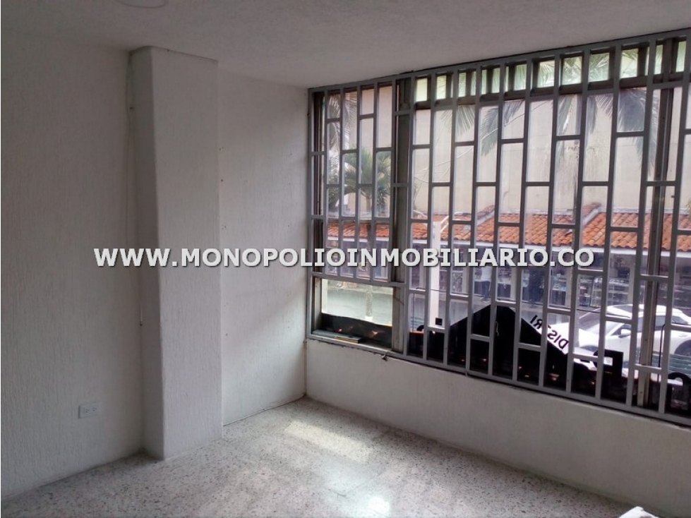 LOCAL DUPLEX EN ARRENDAMIENTO - SECTOR EL ESTADIO COD: 24041