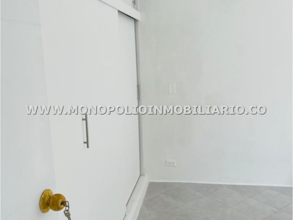 APARTAMENTO EN VENTA - SECTOR CENTRO DE LA CIUDAD COD: 23570