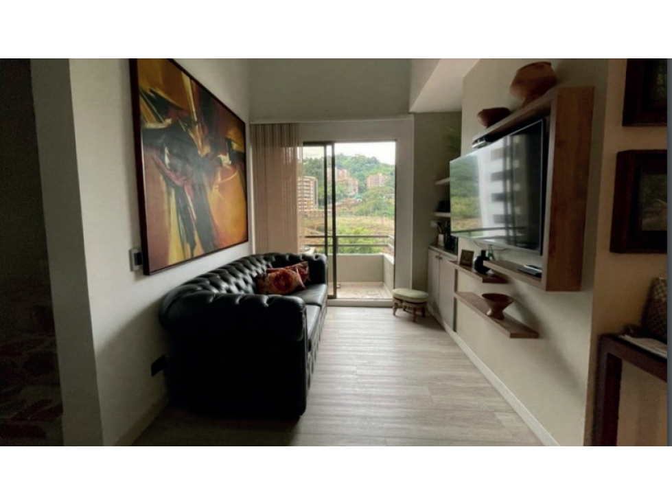 EN VENTA HERMOSO PENTHOUSE EN EXCLUSIVO SECTOR DE LA CIRCUNVALAR