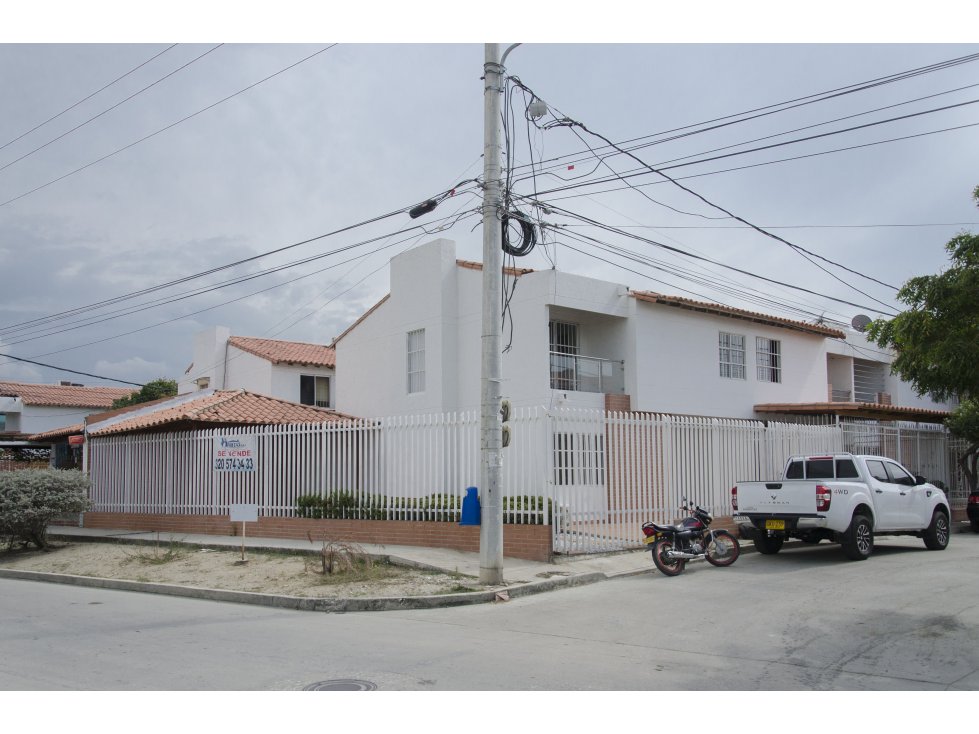 Casa Esquinera en Sierradentro, Santa Marta