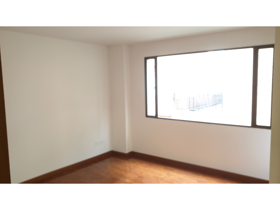 VENDO APARTAMENTO CHICO RESERVADO