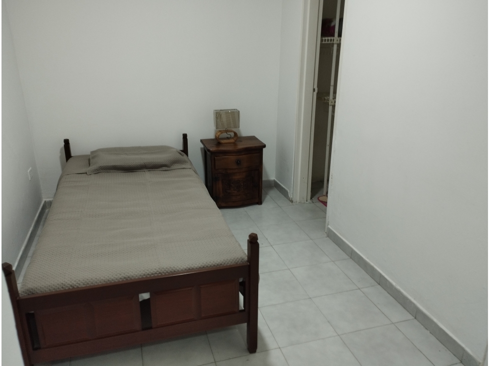 Alquilo Apartamento piso 1 Bialcobas san fernando Sur de Cali