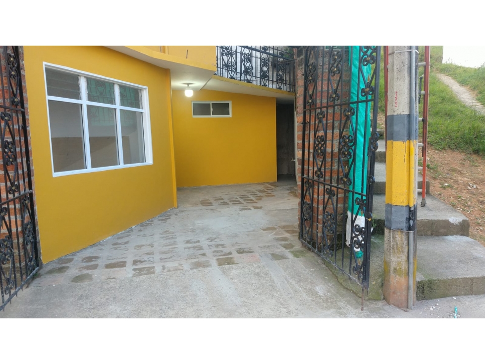 Casa Marinilla, Antioquia Barrio María Auxiliadora - Se Vende/Permuta