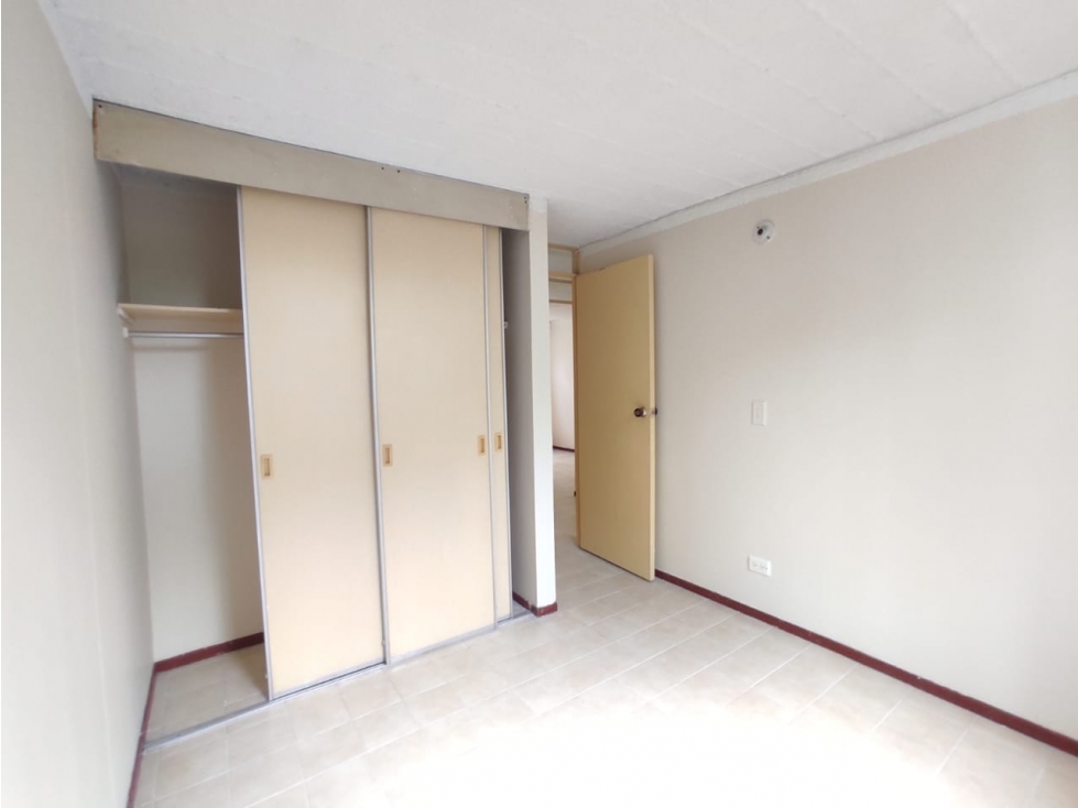 Alquiler Apartamento 1er Piso Conjunto Oasis del Limonar