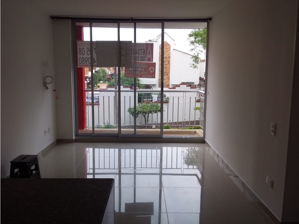 SE ARRIENDA APARTAMENTO CAÑAVERAL