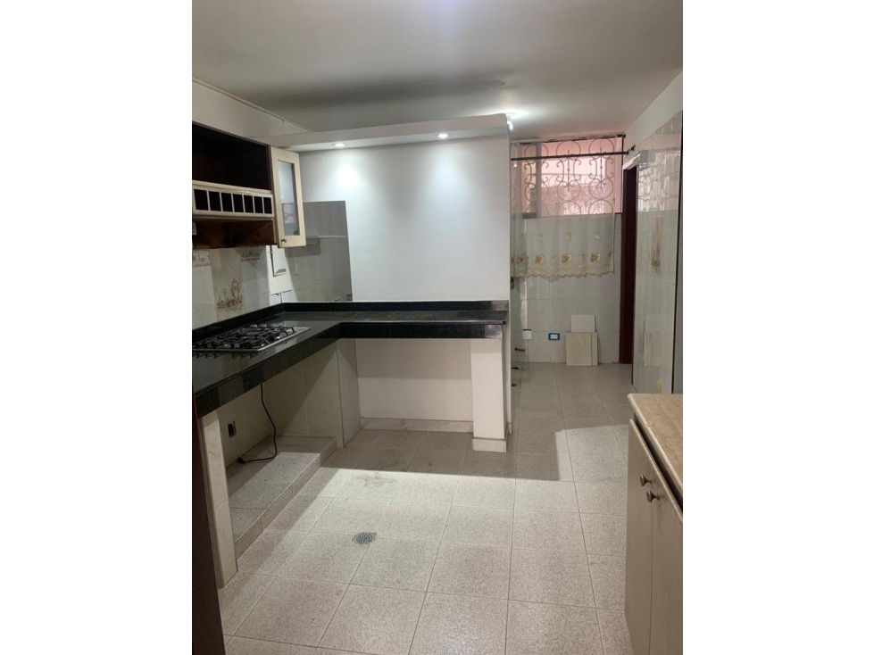 Se vende apartamento en el barrio primero de mayo