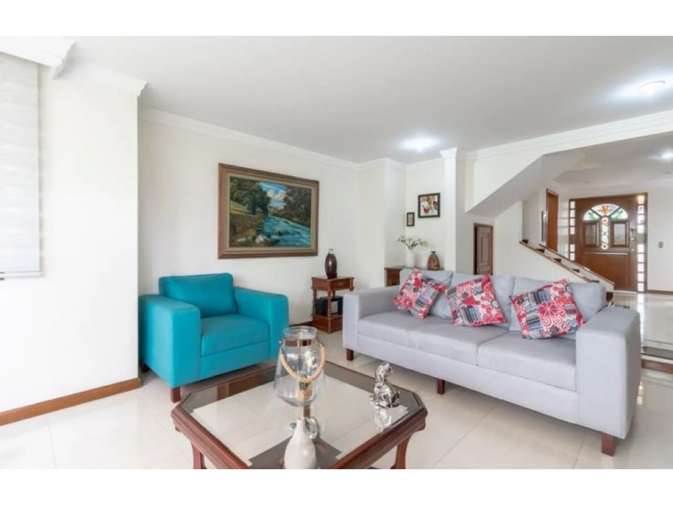 VENTA CASA EN SOTILEZA 247 m2